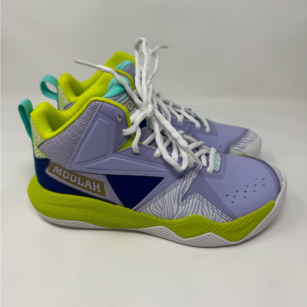 Moolah Kids size 7Y US Press Break. Lilac / navy green